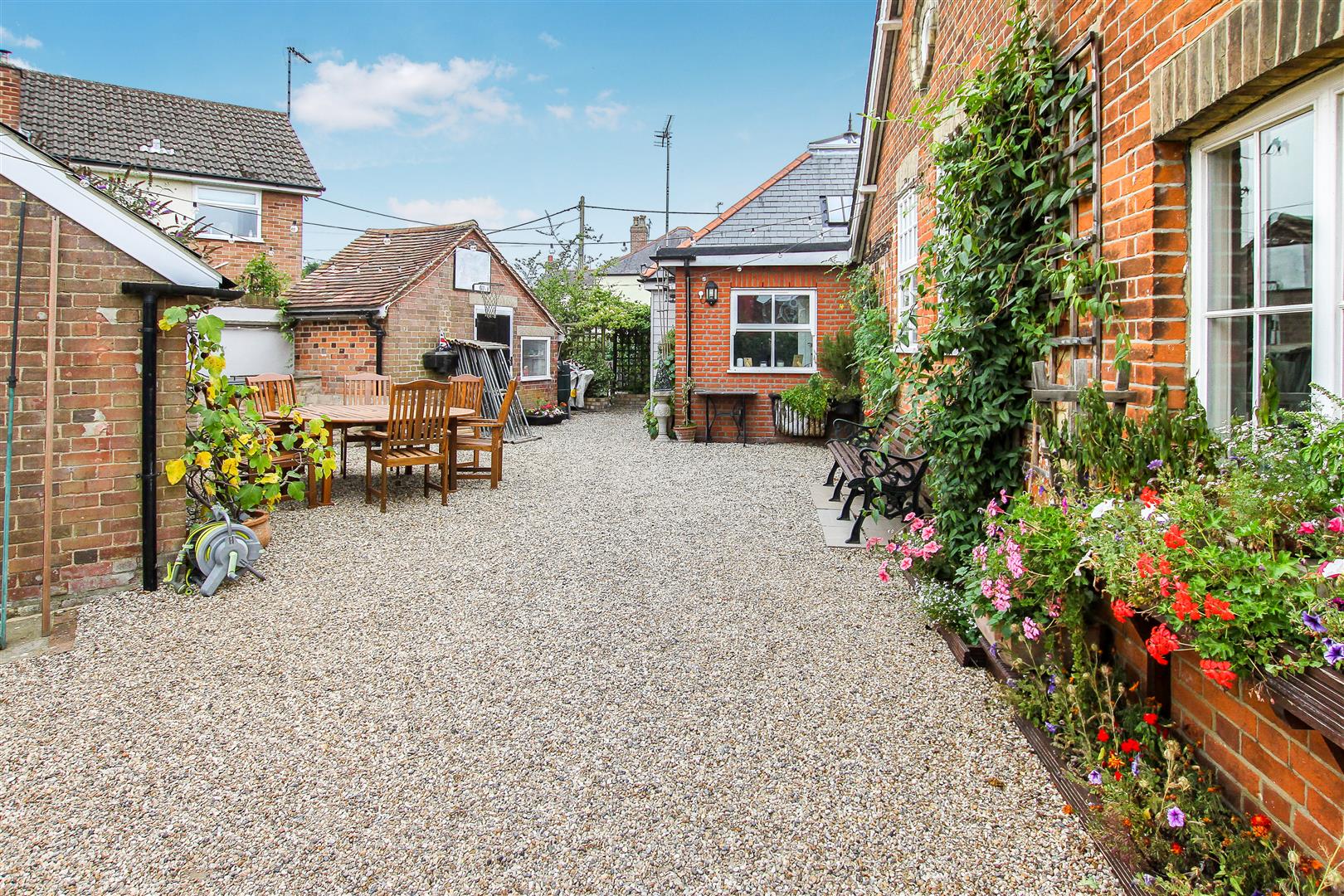 ** SIGNATURE HOME ** Blackmore Road, Blackmore, Ingatestone Keith Ashton